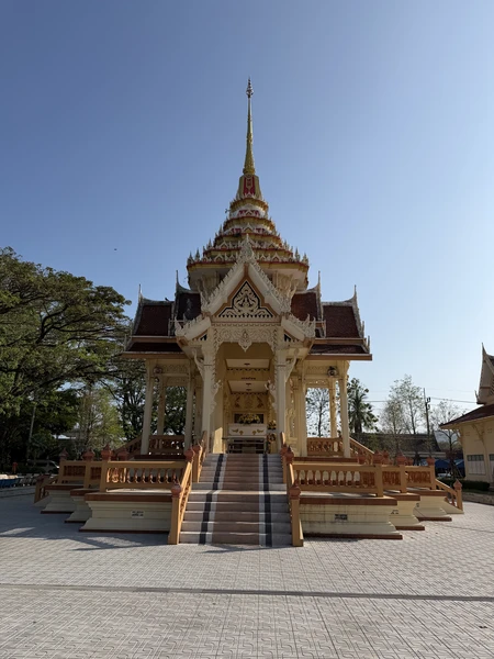 отличная экскурсия, отличный гид, были с ребенком 1,3 года, все понравилось