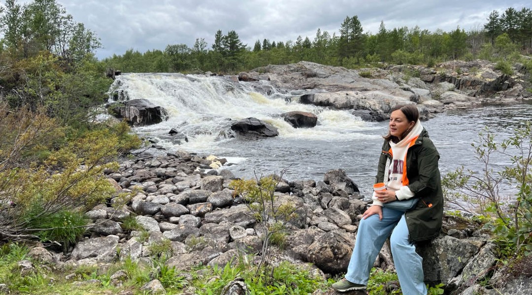 Очень хорошая экскурсия, прекрасно погуляли к водопадам, организована отлично, гид Анатолий знающий человек, интересно рассказывал про