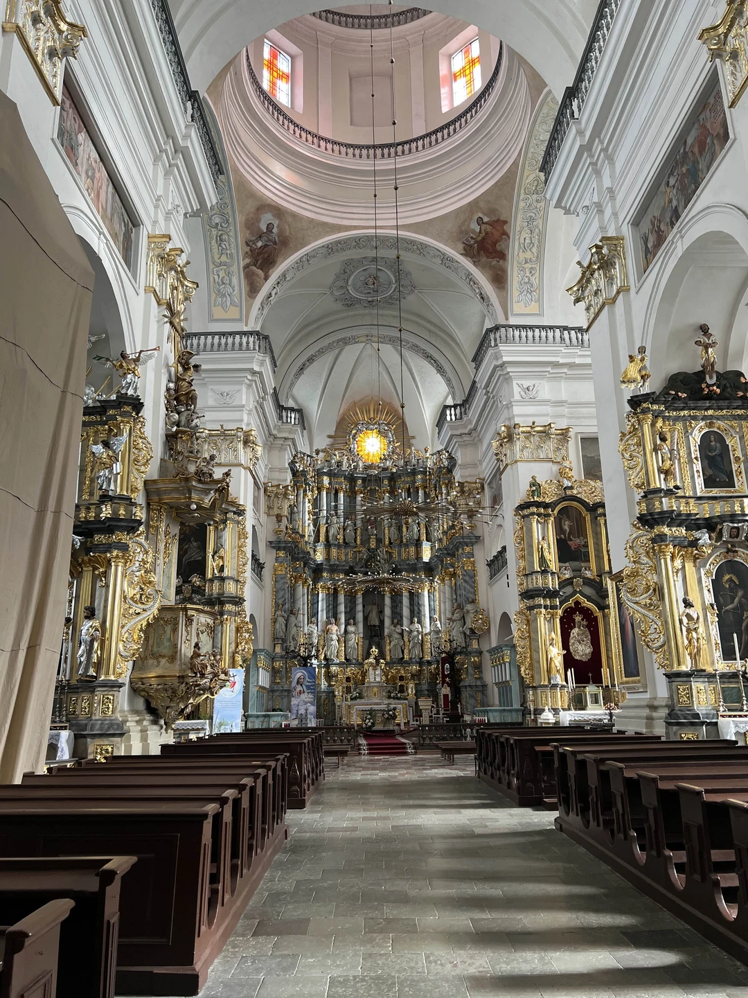 Что могу сказать по экскурсии? Получилось несколько не то, что нам хотелось. Но тут мы сами