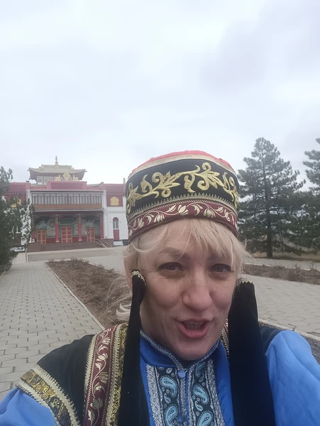 Спасибо, за информативность, колесо сансары впечатлило, фотографии в костюмах, про духовность и буддизм многое узнали, время пролетело незаметно