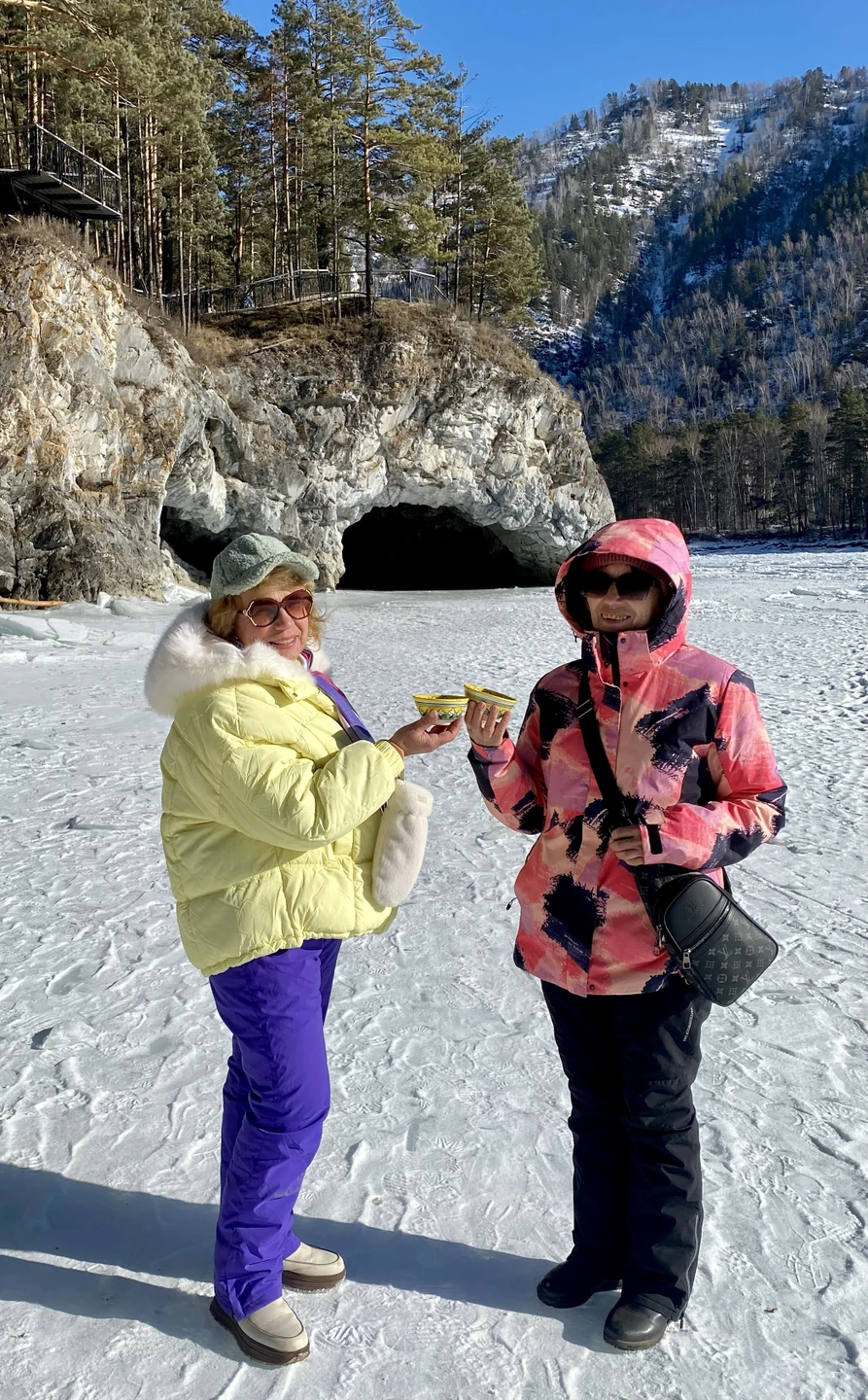 В последний день нашего трехдневного пребывания на Алтае была экскурсия с Ириной. Точно в назначенный час