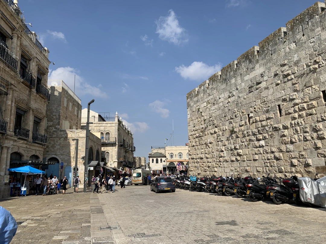 Добрый вечер! Благодарю Валида за отличную экскурсию!