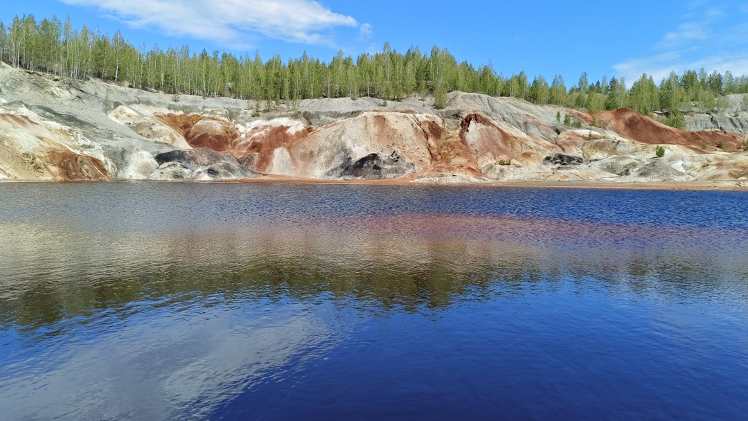 Для тех, кто начинает свое знакомство с природой Екатеринбурга, обязательно нужно посетить визитные карточки города- это