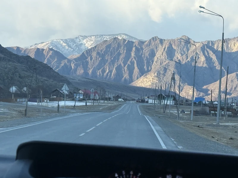 Экскурсия очень понравилась. Олег великолепный рассказчик, узнали историю края и много интересного. Очень красивые виды! Класная