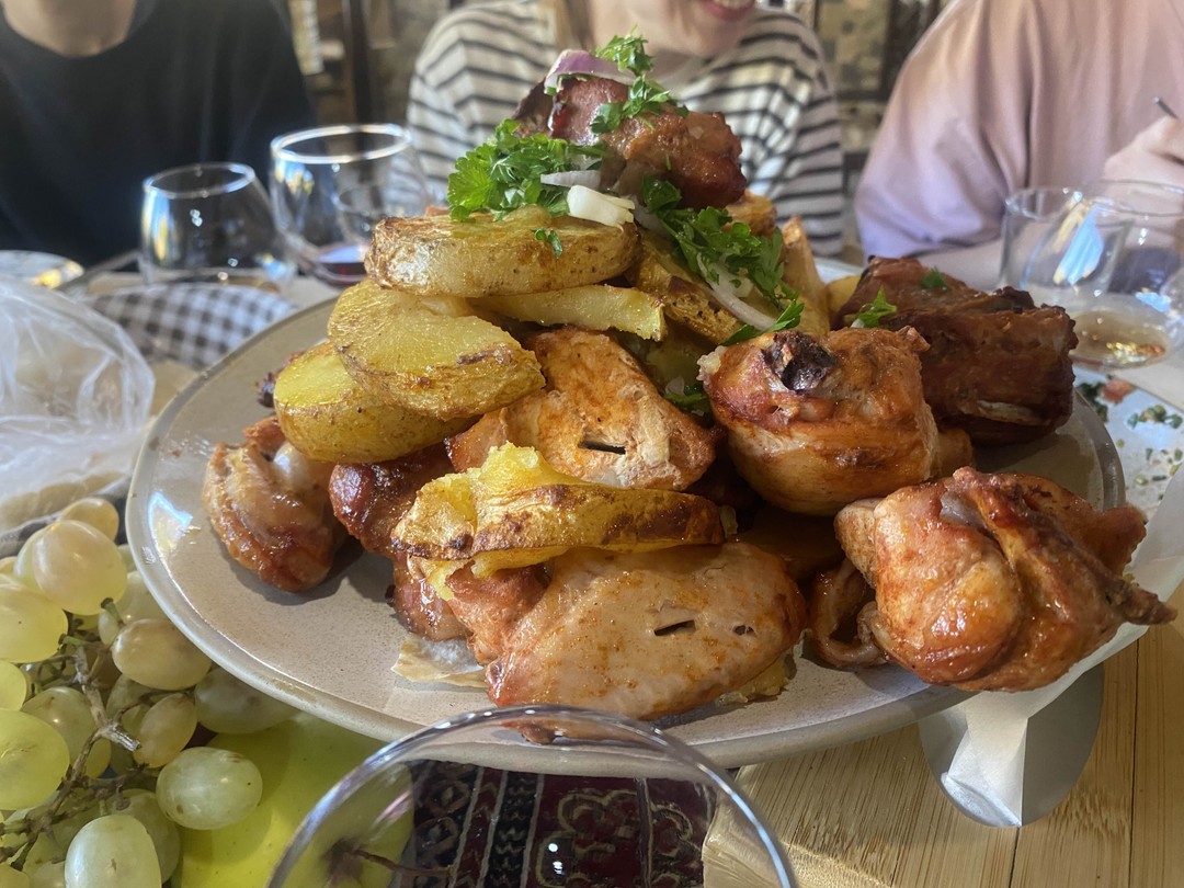 Ездила с Ириной на две прекрасные, очень интересные экскурсии. Всё очень- очень понравилось! Чудесный гид, душевный