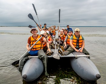 Озеро Буссе, дары моря, обед от шеф-повара с шампанским
