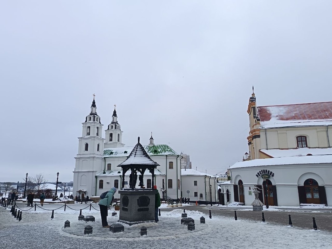 В Минске я была первый раз и сразу после прибытия на жд вокзал мы воспользовались возможностью