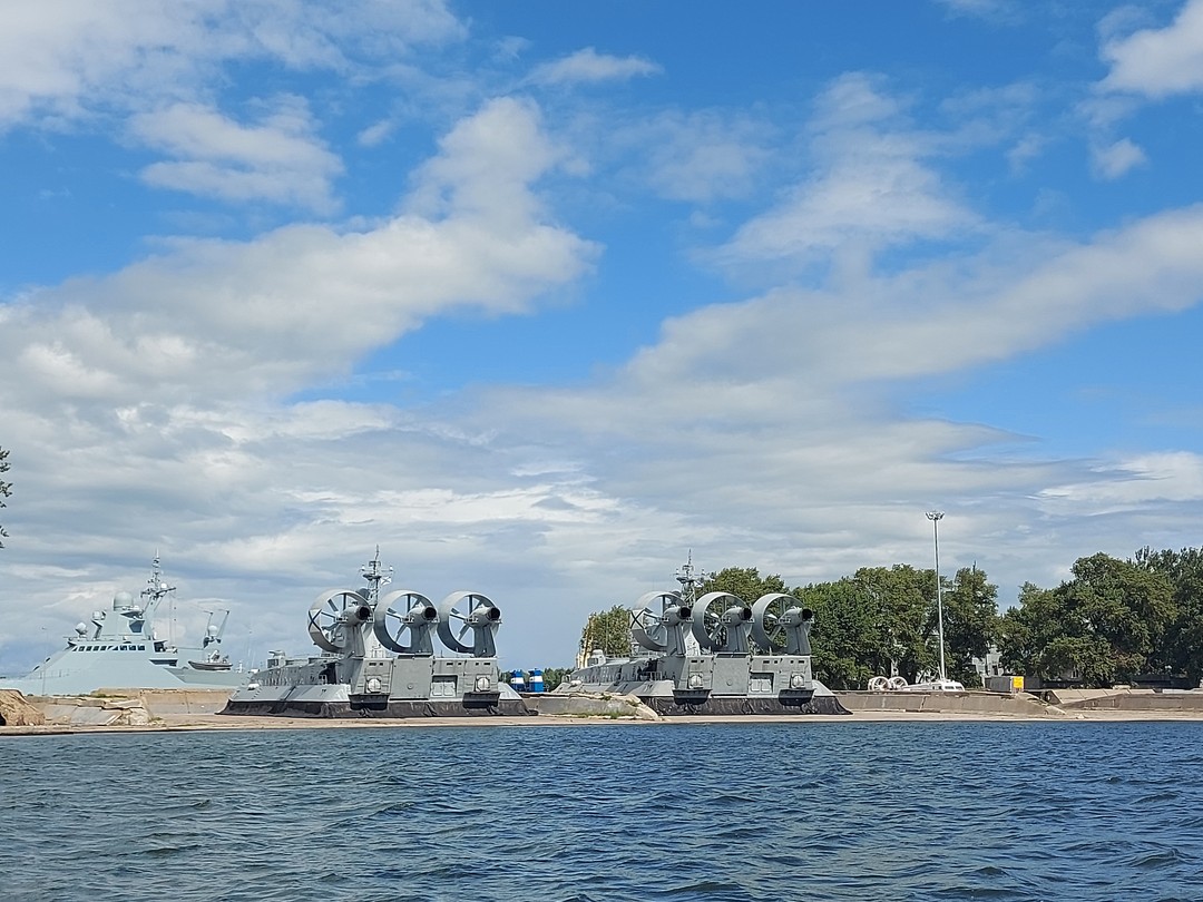 Замечательная получилась поездка. С нами была Екатерина, которая располагает к себе с первых минут. Много интересного
