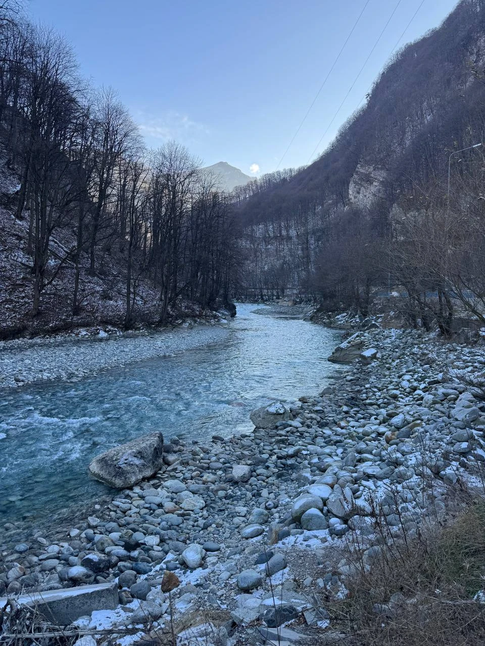 Наша поездка состоялась 30 декабря, и это был чудесный день! Наш гид Григорий был просто великолепен