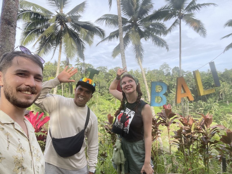 Я еще никогда не был на такой комфортной экскурсии. Мы брали на двоих с супругой, поэтому