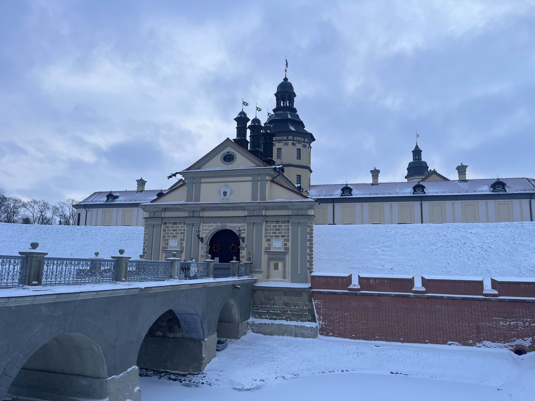 Трансфер из Минска - в замки Несвиж и Мир (Алена)