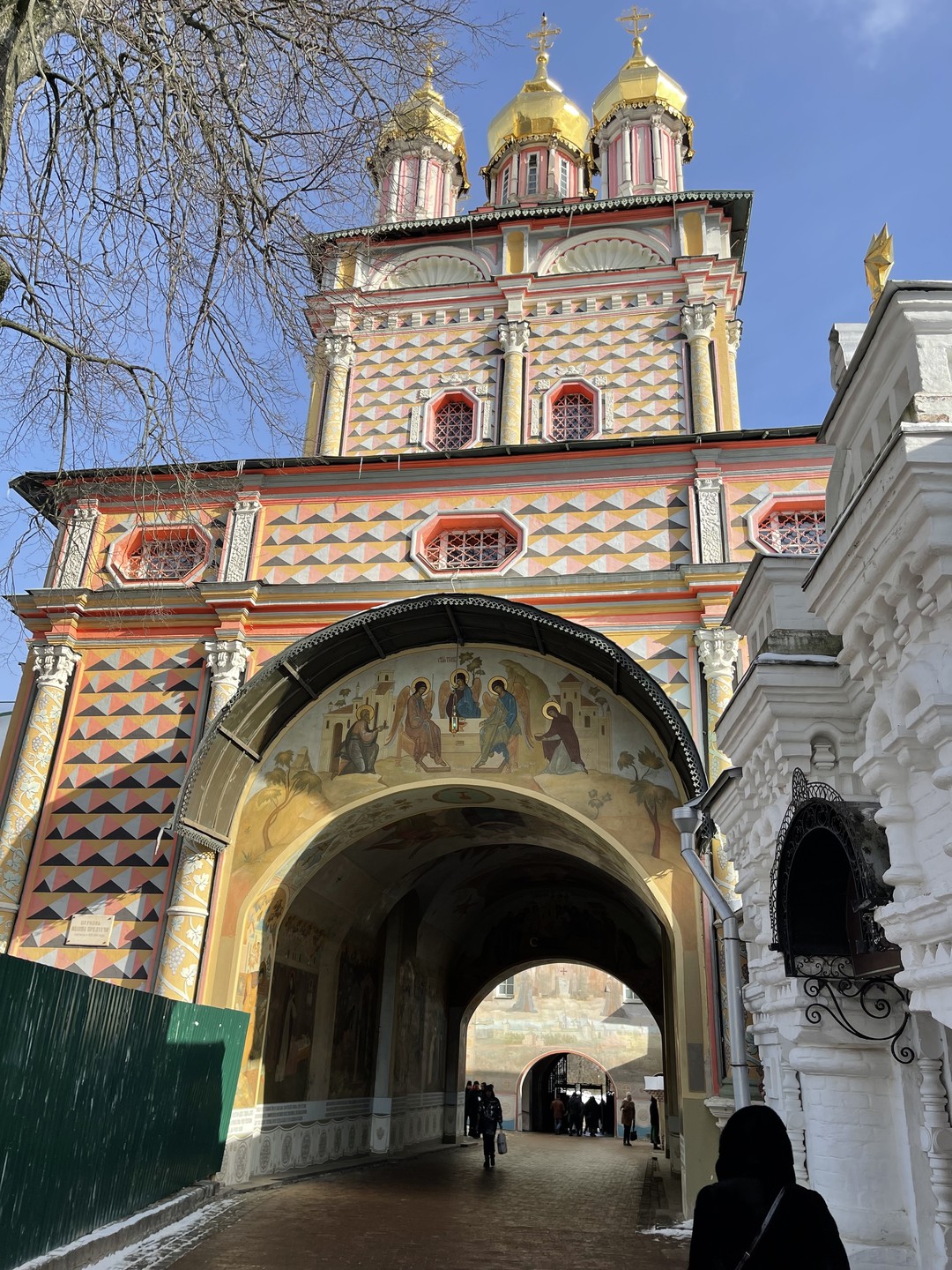 Очень понравилась поездка в Лавру, погода была отличная, фото получились хорошие. Всё успели посмотреть. Величие и