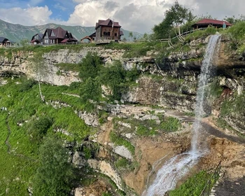 Встреча, водопад Тобот, Каменная чаша и Матлас