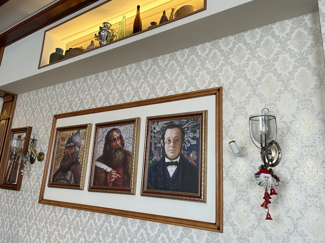 Огромное спасибо за великолепную экскурсию! Необыкновенно сказочно оказаться в Рождество в таком великом историческом месте! Мне