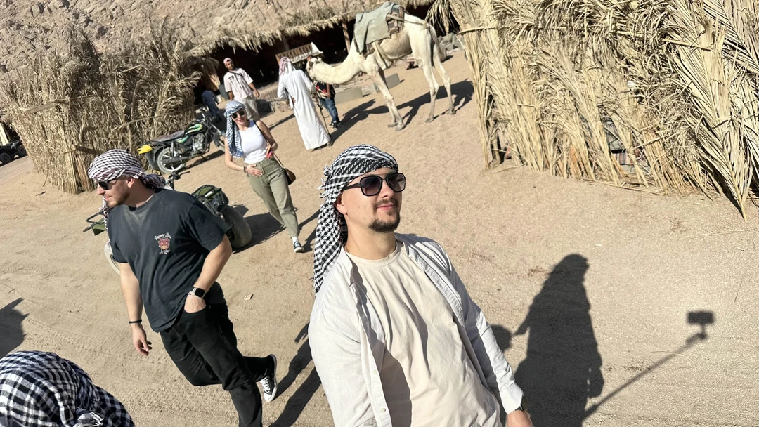 Очень красивые виды, один раз точно можно поехать, но чтобы было комфортно нужно одевать плотные очки