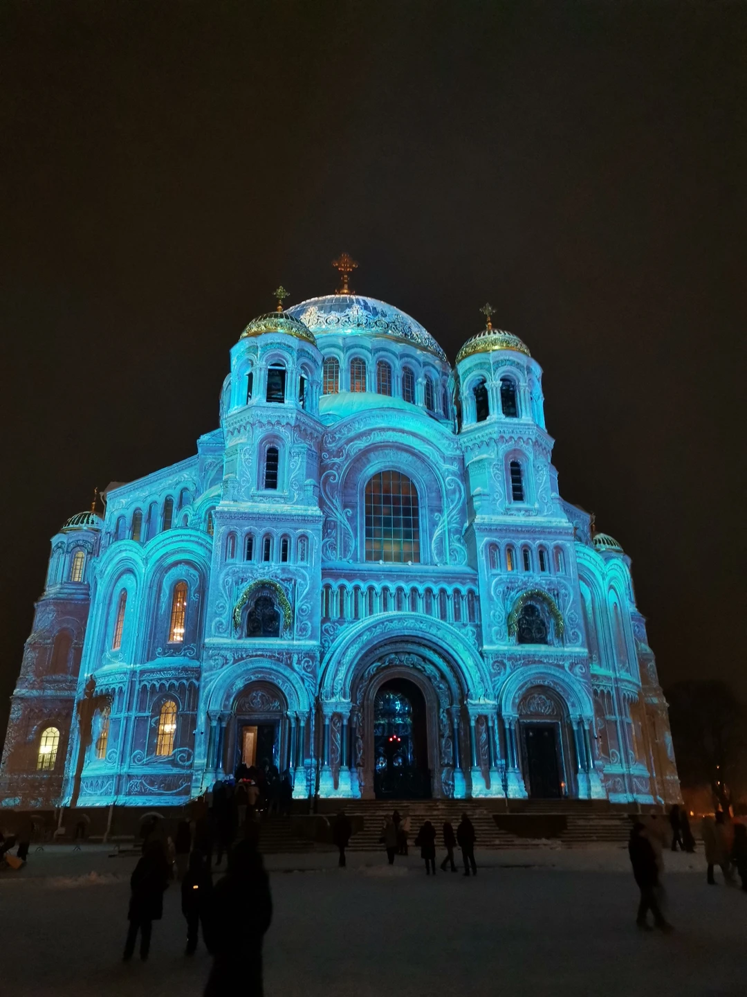 Спасибо за прекрасную прогулку по зимнему Кронштадту. 2 часа пролетели незаметно). Рекомендуем 👍