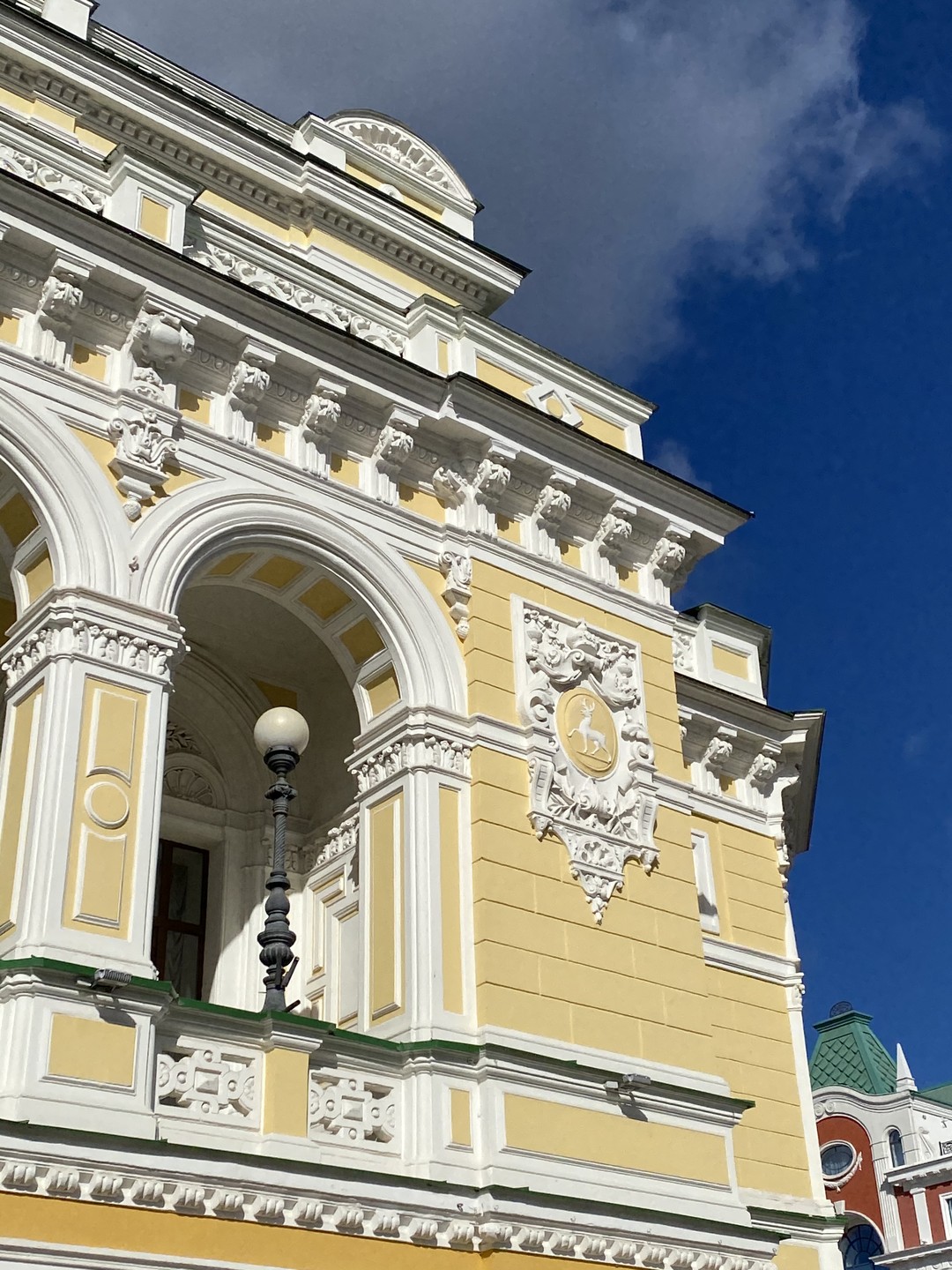 Ходили вчера, слушали экскурсию. Все понравилось, нам было удобно, что можно рано утром, в своё время.