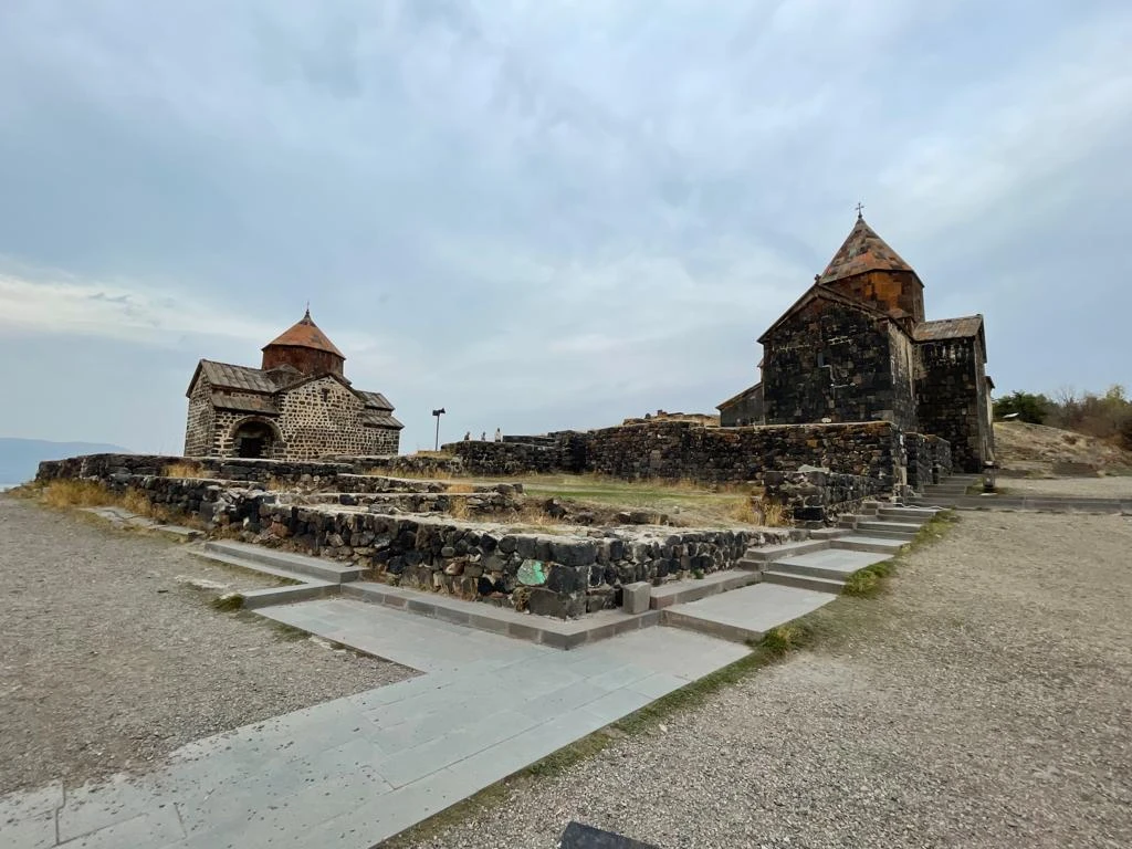 Возрождённый Гарни, «Монастырь копья» и высокогорный Севан (Антонина)