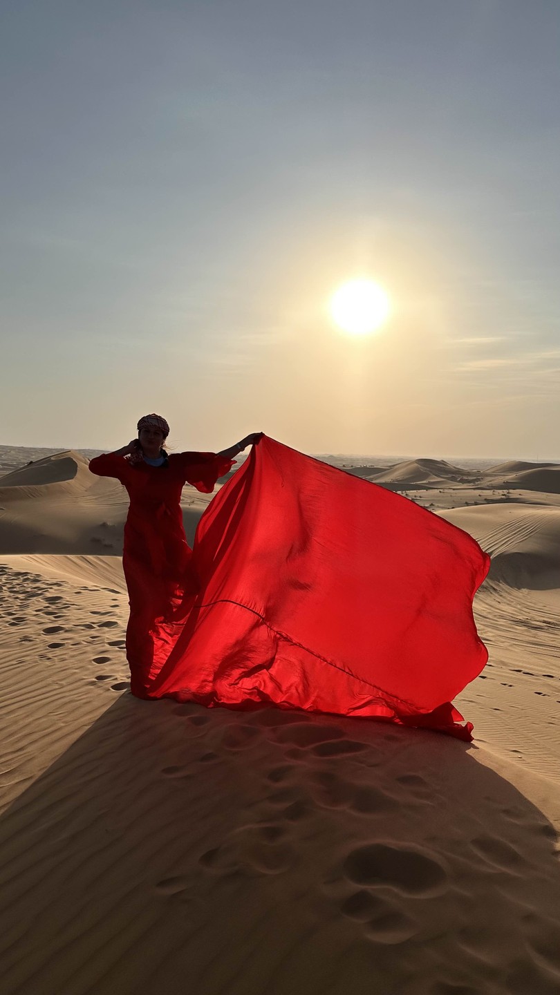 Сафари в пустыне, ужин, шоу и фото в красном платье (из Дубая) (Валерия)