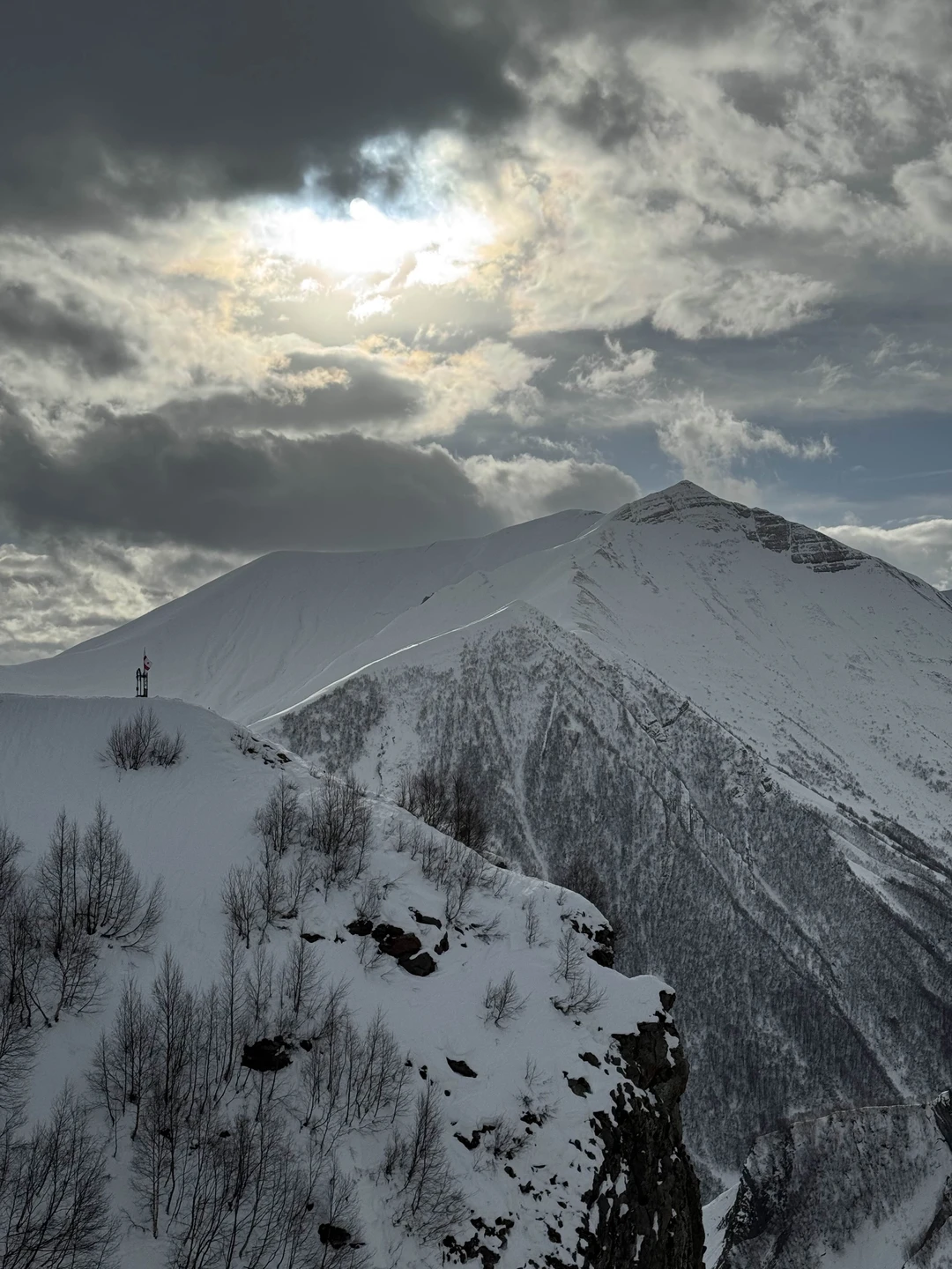 Очень Крутая экскурсия. За один день можно увидеть столько живописных мест, что закачаешься