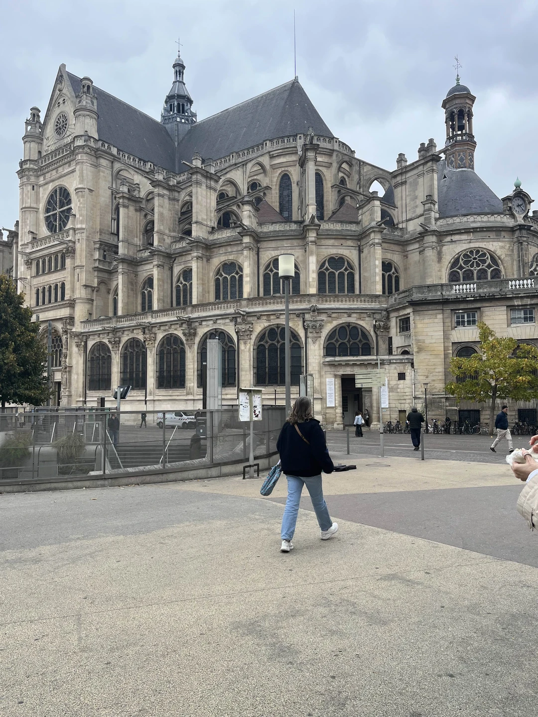 Аудиогид «Обзорная экскурсия по Парижу» (Оксана)