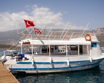 Йога, трекинг и катание на лодке