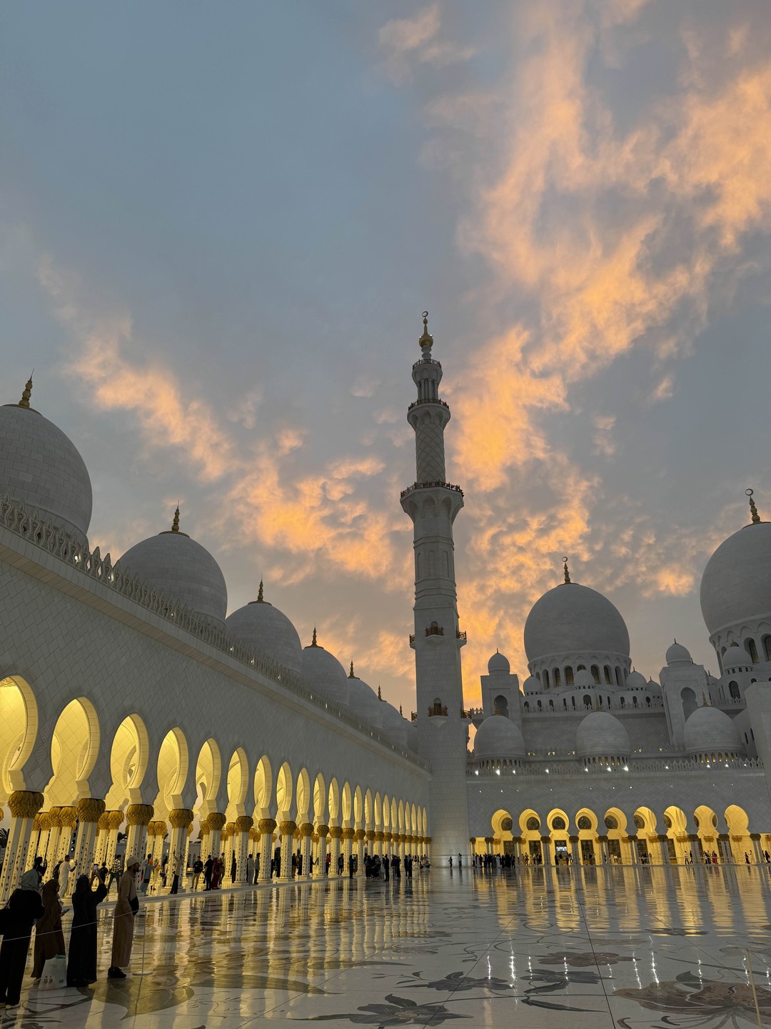 Экскурсия в Абу Даби с посещением дворца Qasr Al Watan (Мария)