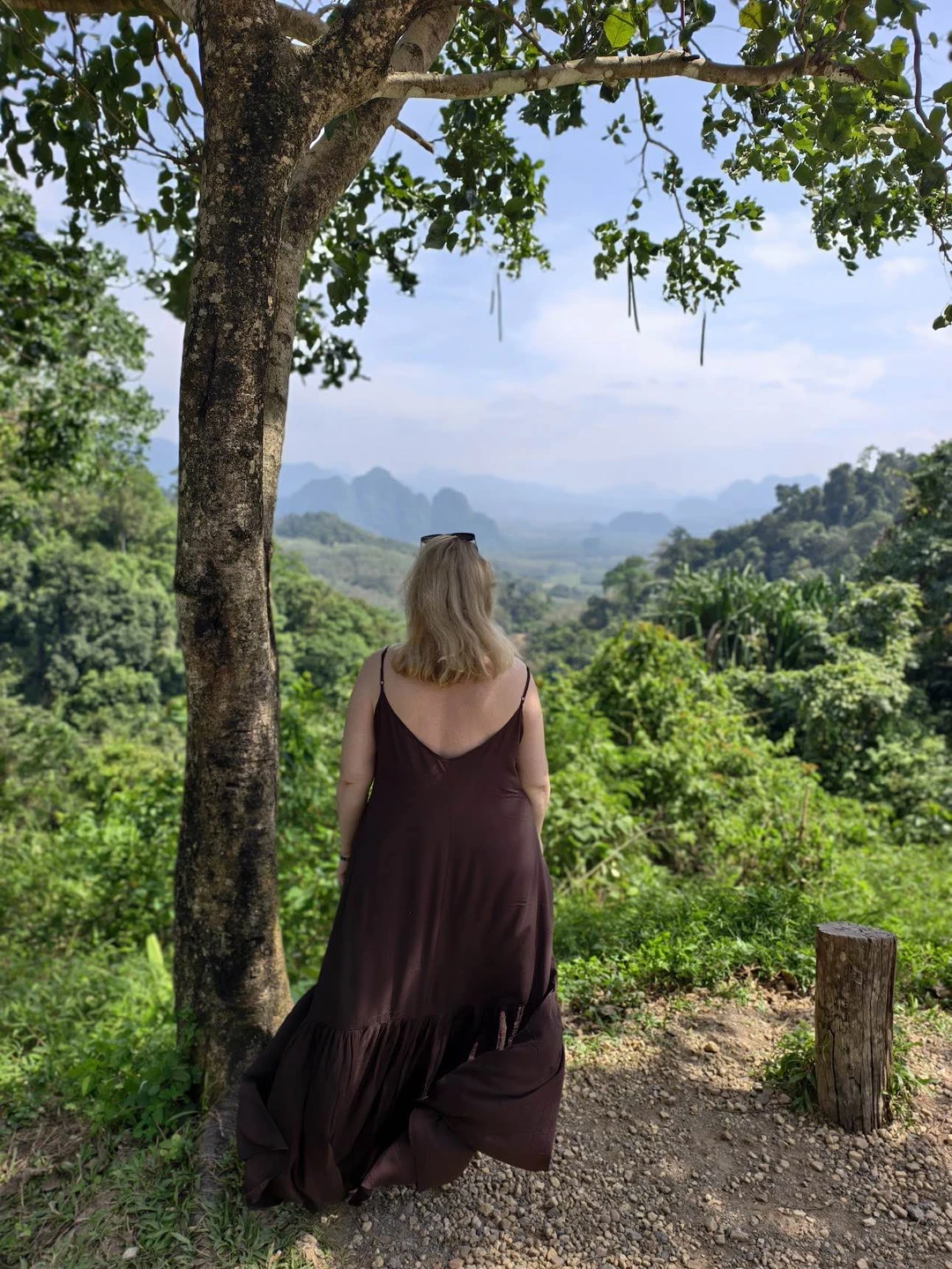 Я была в Тае много раз. Но именно это экскурсия и ее автор, меня удивили. Неожиданные