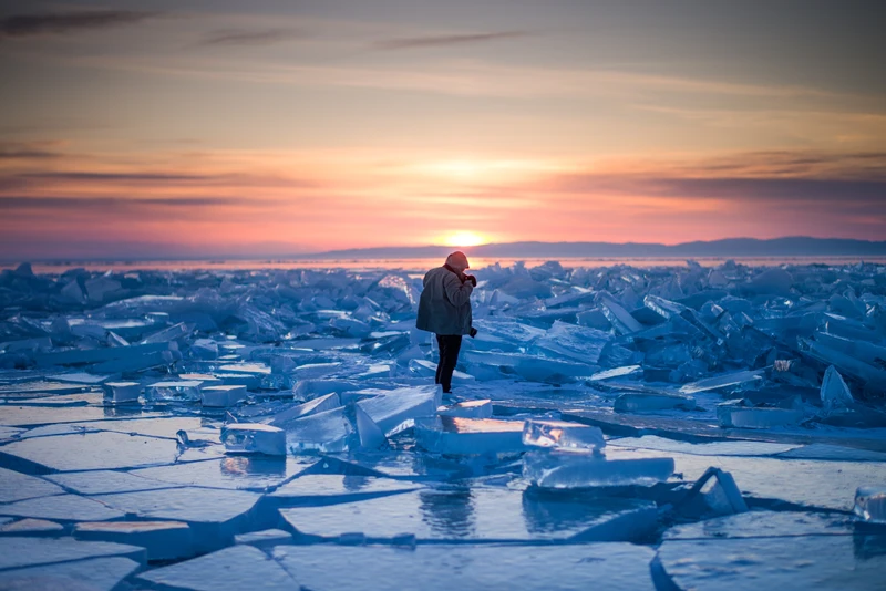 Лёд, мысы и скалы: по Ольхону в мини-группе