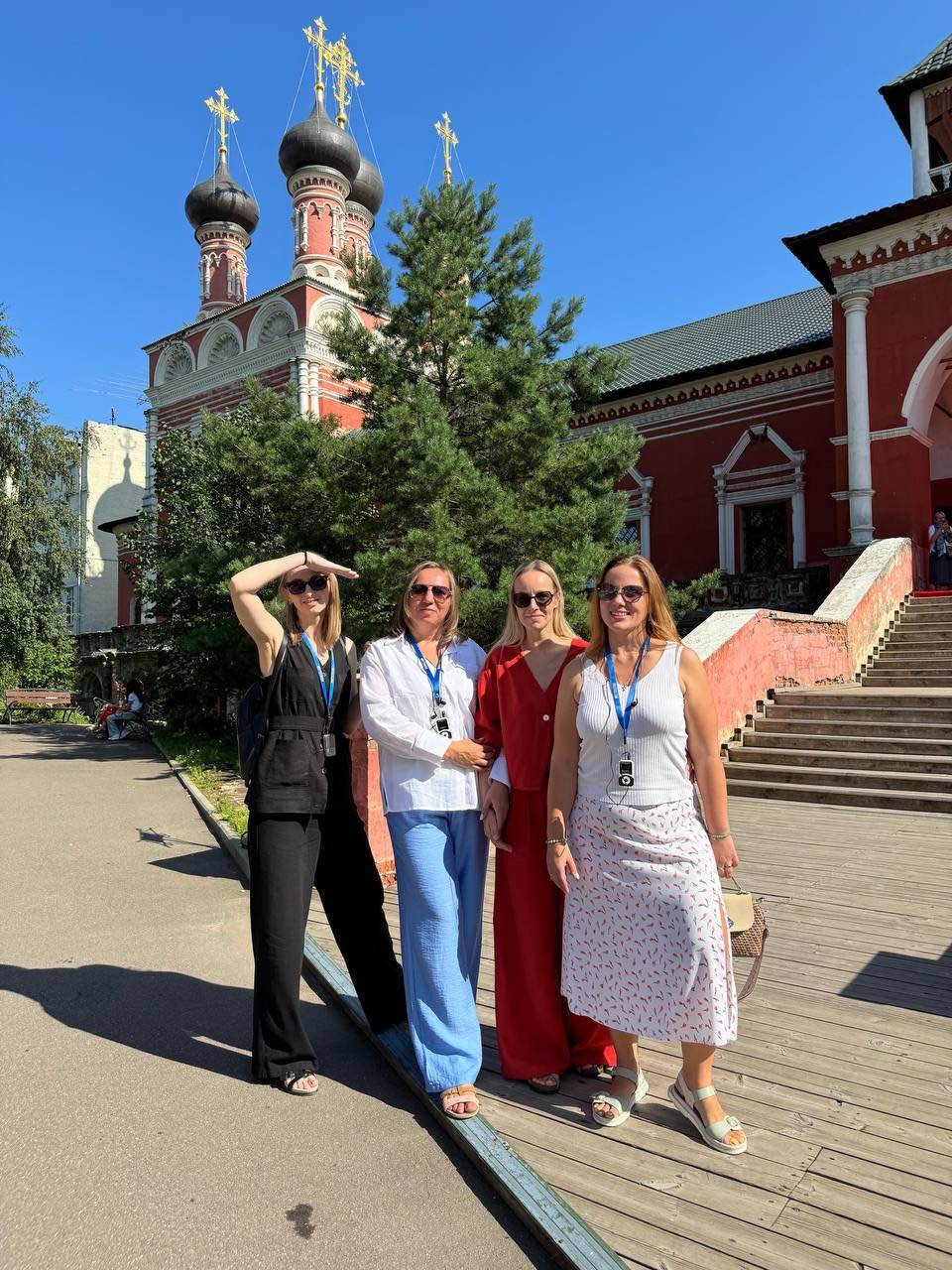 Нескучная прогулка по московским переулкам: между Тверской и Петровкой (Романова)