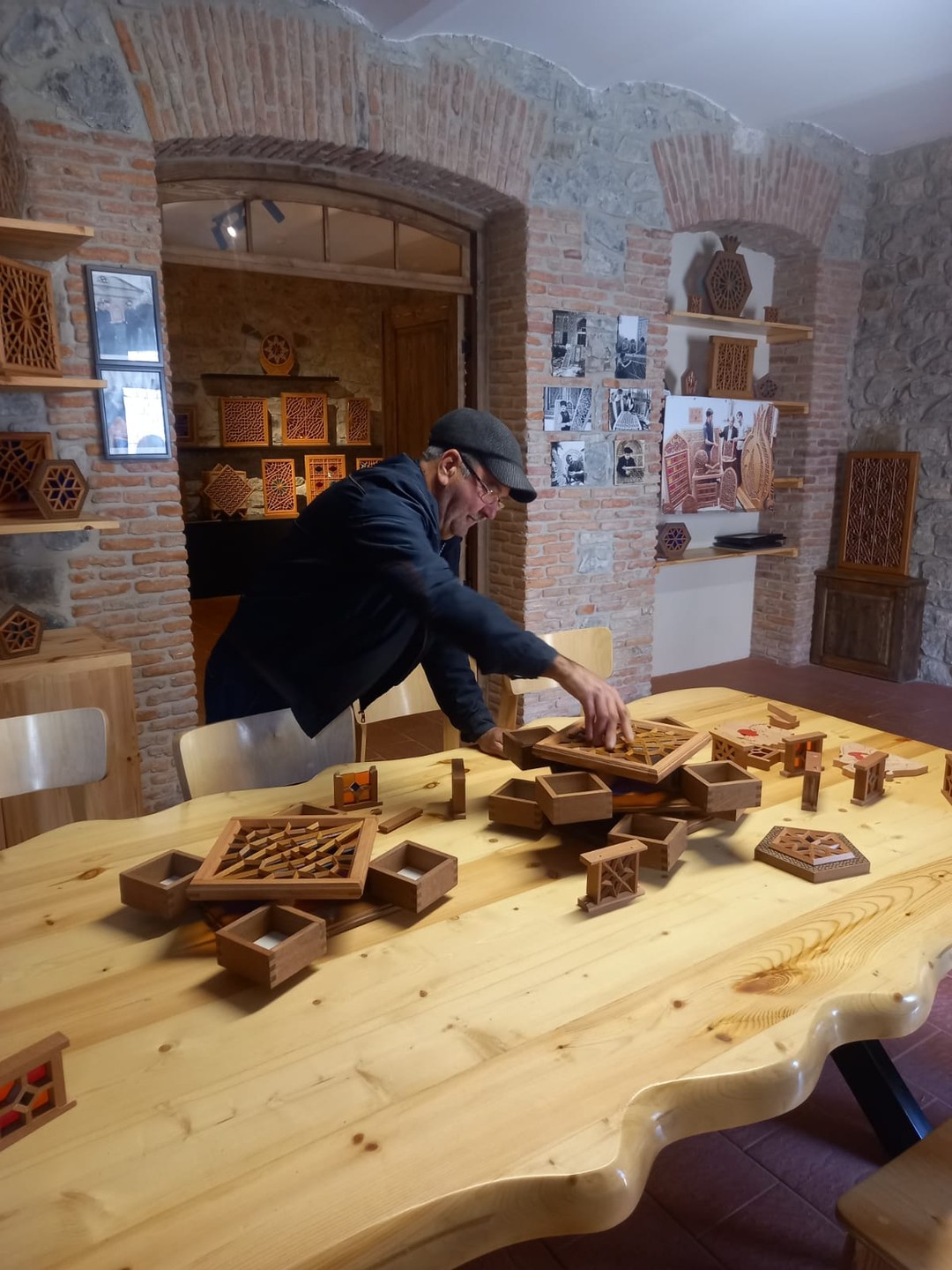 Поездка очень понравилась, несмотря на долгую дорогу. Ехали в удобном минивене, все было комфортно. Отдельное спасибо