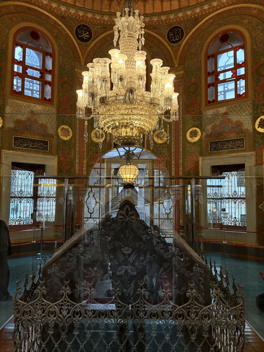 Замечательный экскурсовод Лина провела по улочкам не туристического Стамбула. Интересный рассказ и локации!