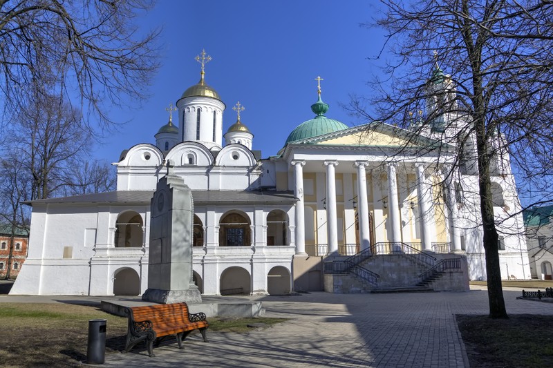 Каменные сказы Ярославля