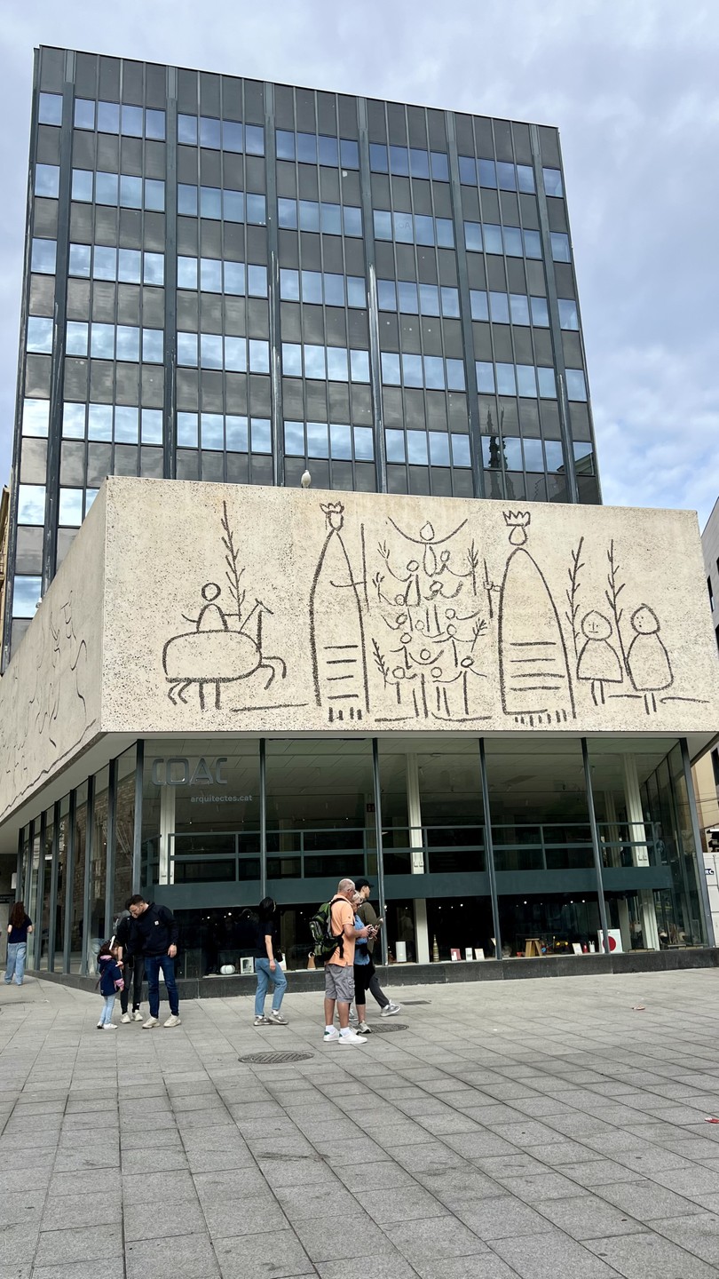 Тарас, большое спасибо за экскурсию!