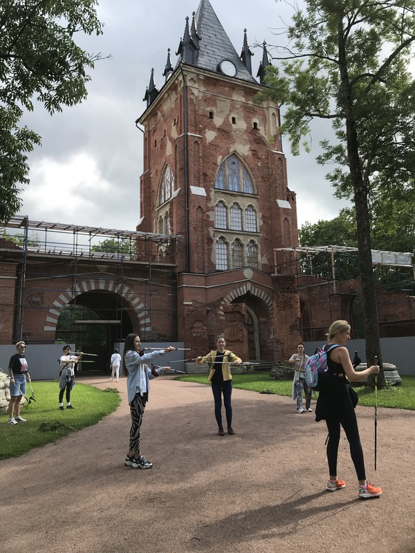 Скандиэкскурсия в Александровском парке в Пушкине