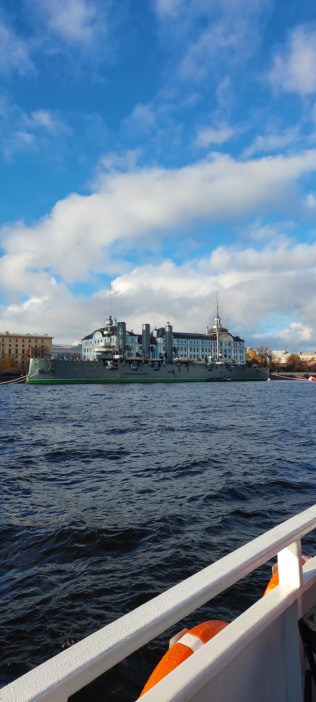 Водная прогулка «Полуденный выстрел пушки в Петропавловской крепости» (Ольга)