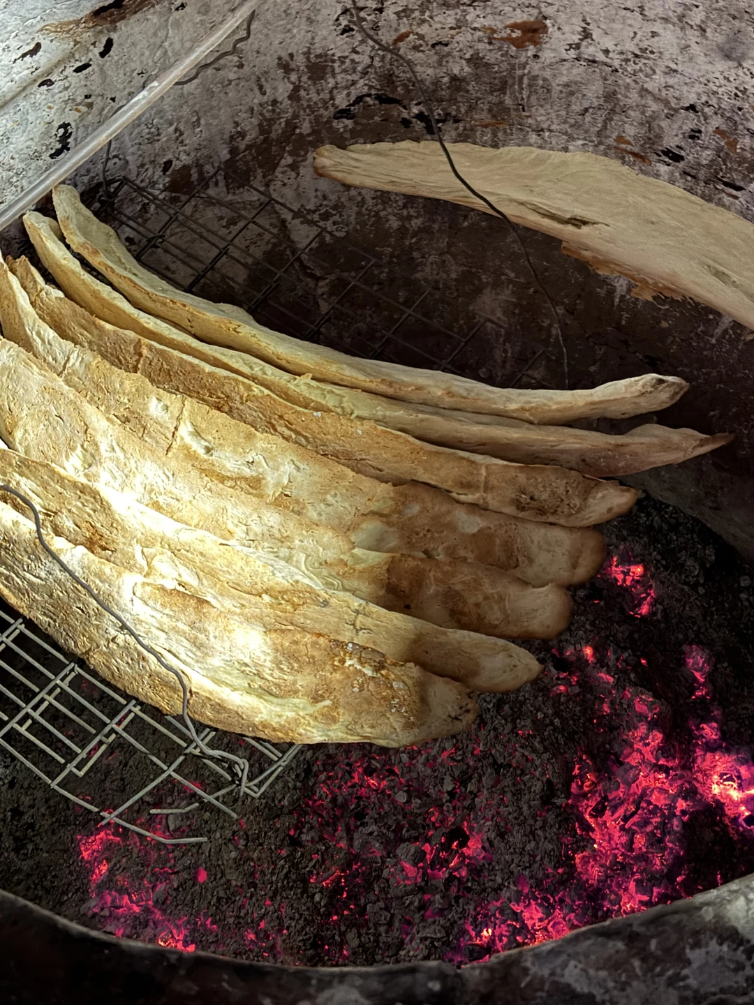 Огромная благодарность прекрасному гиду Георгию, человеку, который с таким вдохновением и с душой познакомил нас с