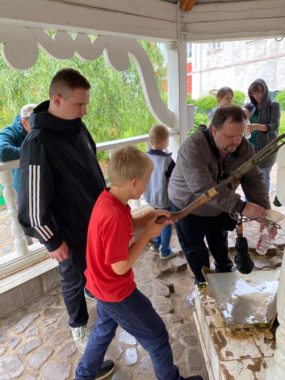 Печоры - Изборск - Псков: однодневная автобусная экскурсия из Петербурга (Алексей)