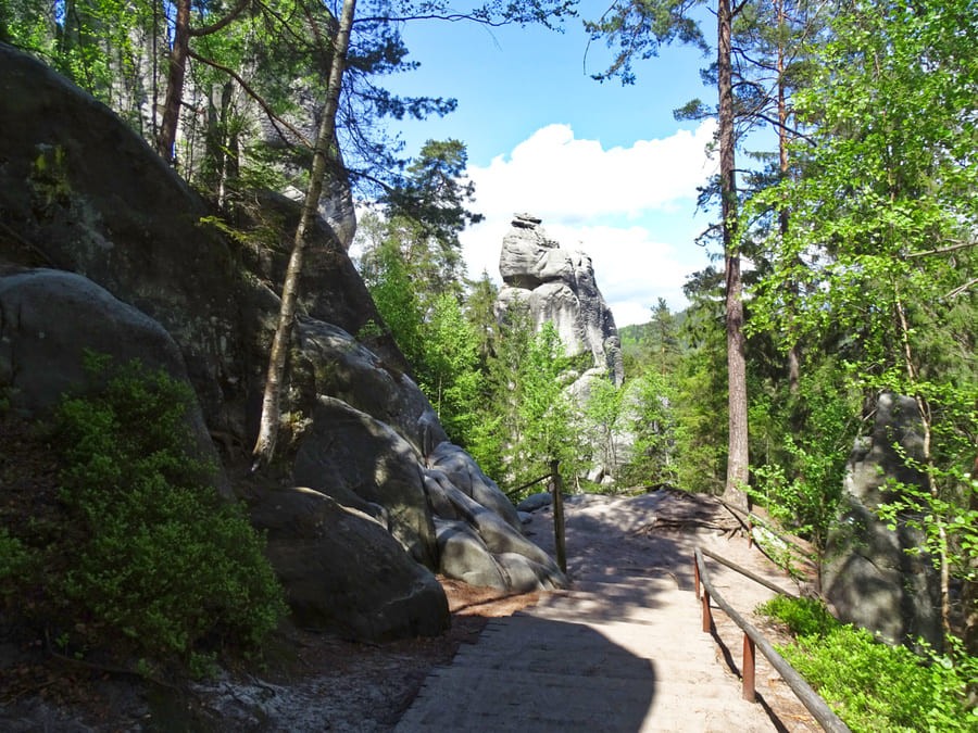 Из Праги — к скальному городу Адршпах и плотине Лес Краловстви (7/16)