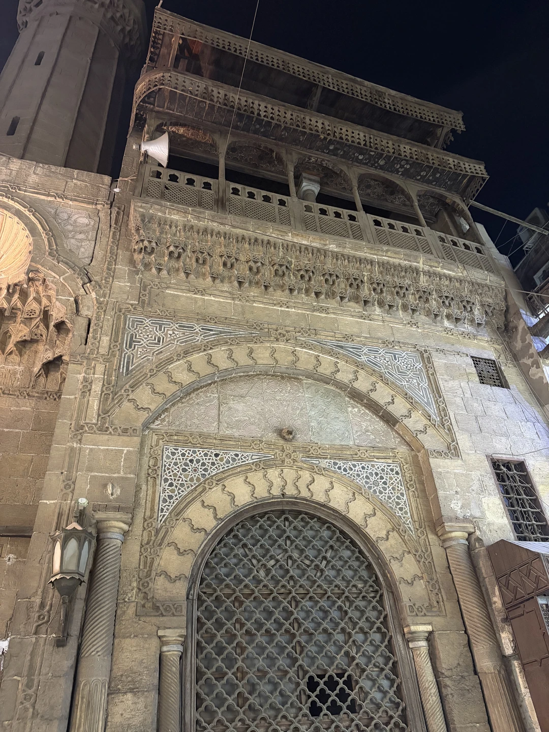 Прекрасный вечер с Юсри! Провел нас по базару, рассказал много интересного про жизнь в Египте и