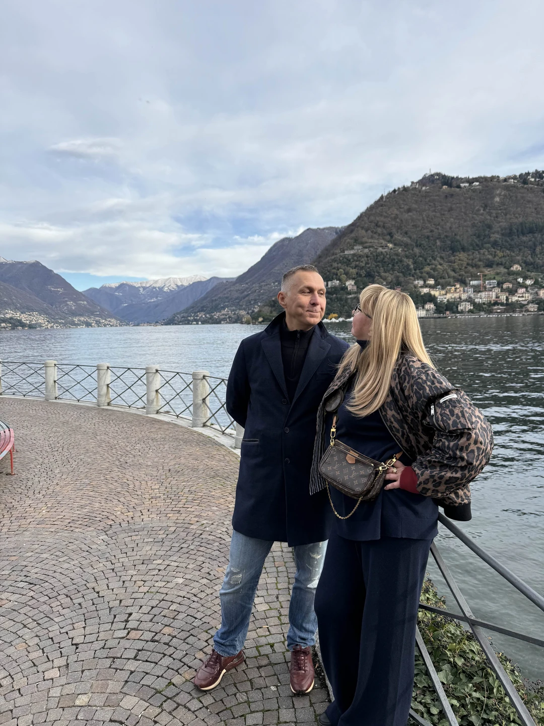 Ирина прекрасно провела экскурсию!! Мы хотели получить общее представление о озере Комо. Для того чтобы в