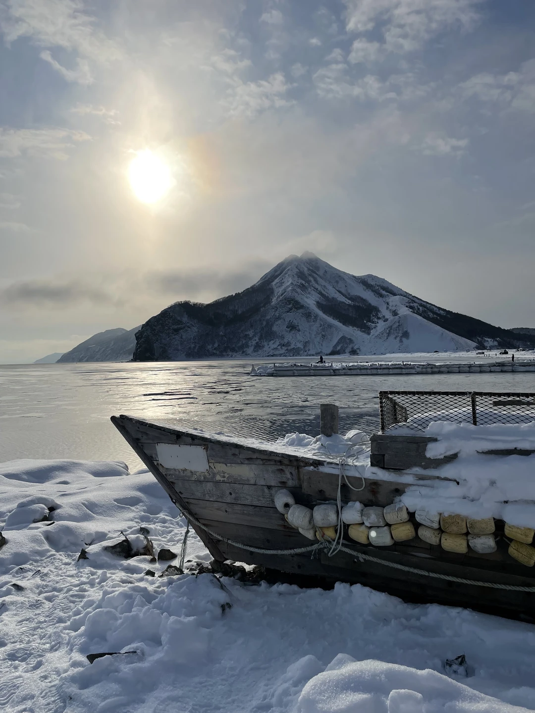 Зимний Сахалин: ледопады, кекуры и замерзшее море (Арзу)