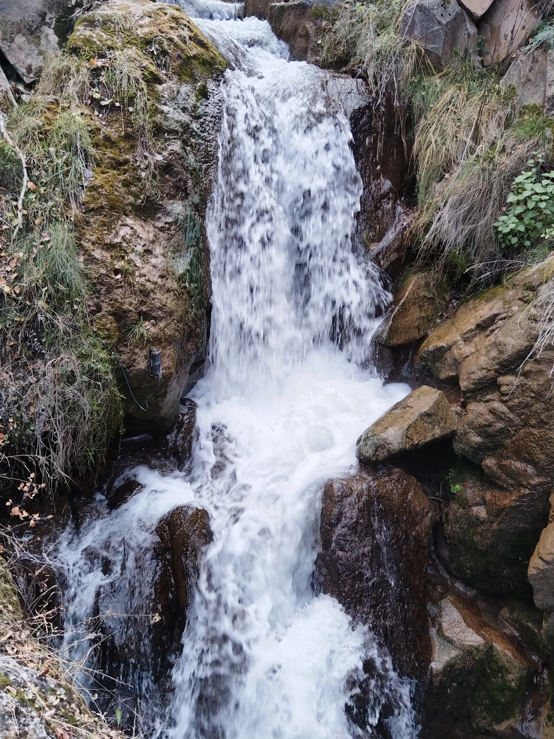 Экскурсия прошла замечательно. Вовремя забрали с адреса проживания. Все локации красивые. Яркие впечатления, красивые фото, вкусное