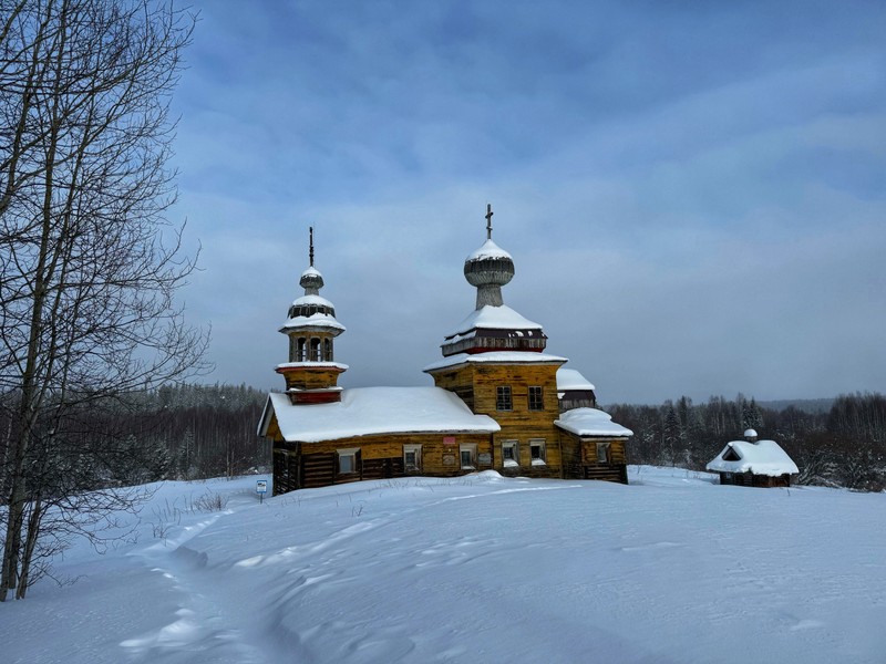 Однозначно рекомендую экскурсии у Сергея👍 Он очень любит и хорошо знает свой край. Узнали много интересного