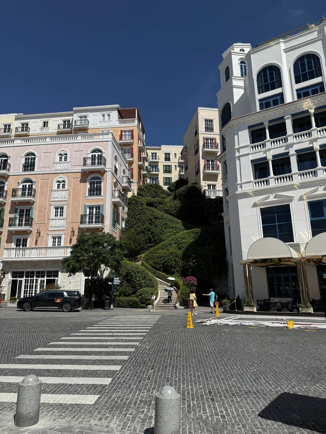 Наша небольшая компания из 6 человек осталась очень довольна экскурсией на Фукуок, которую провел для нас