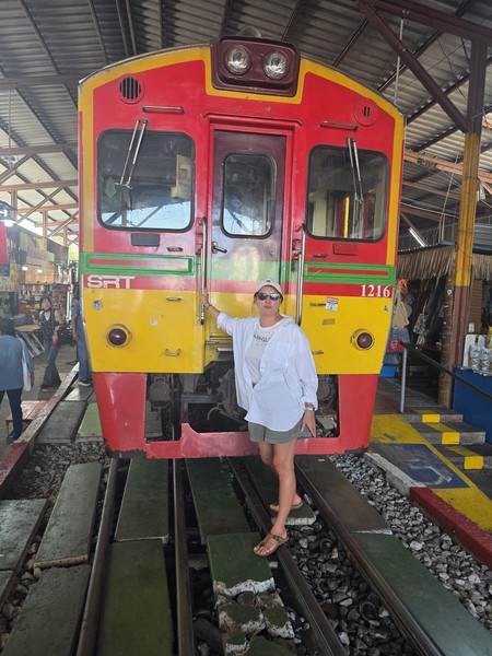 Уважаемый Антон, хотим выразить вам искреннюю благодарность за прекрасно организованную экскурсию. Программа была очень насыщенной и