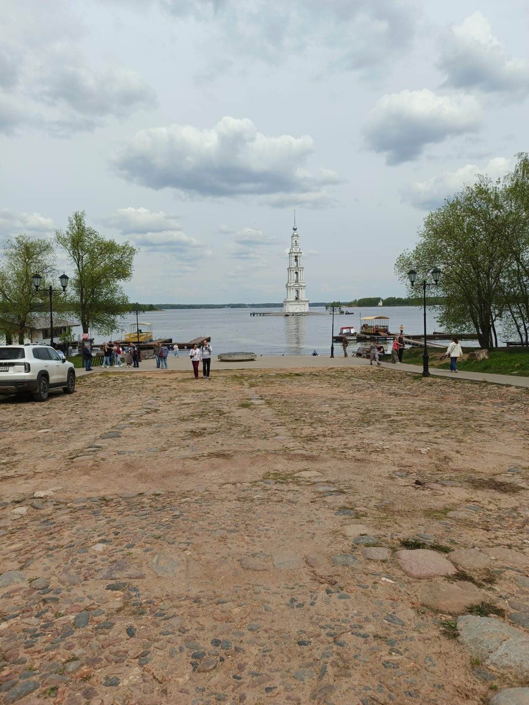 Необычная экскурсия по городу Калязин. Очень познавательная и интересная подача материала. Однозначно, рекомендую! Люблю иммерсивные экскурсии,