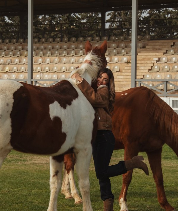 Прогулка верхом для взрослых и детей в Баку