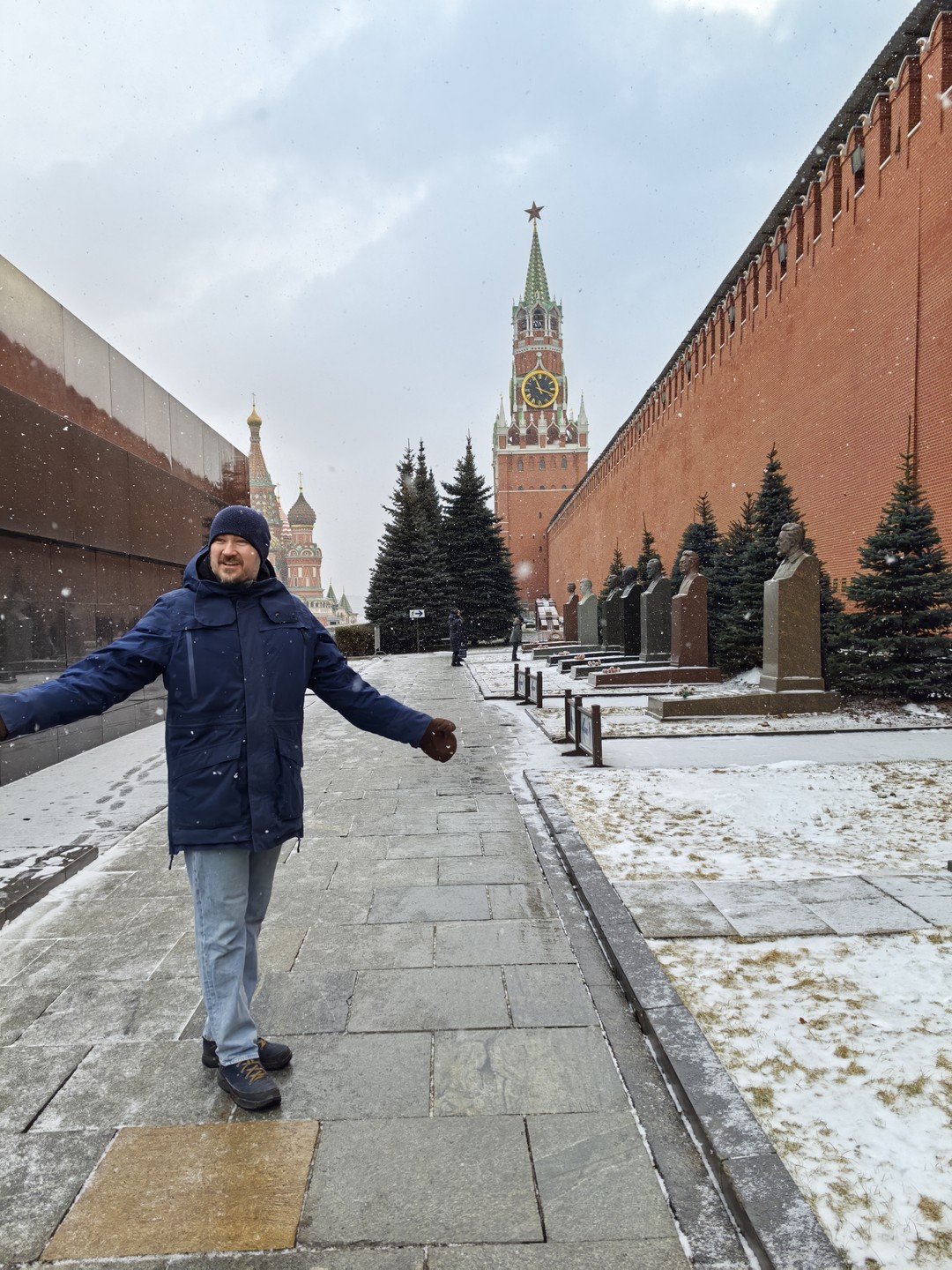 Красная Москва. По центру города - со специалистом по марксизму-ленинизму. Индивидуальная экскурсия (Юлия)