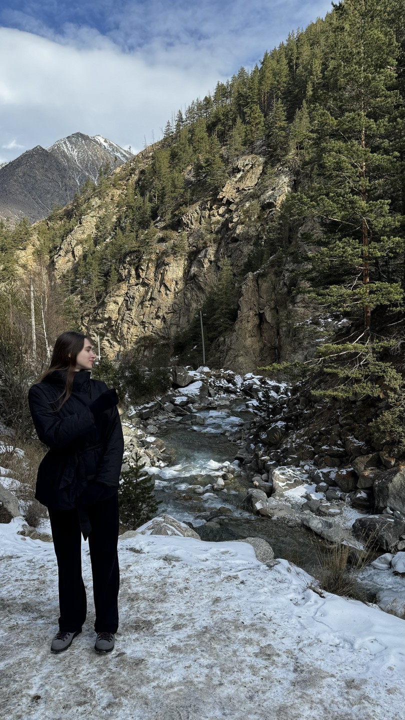 Эльбрус + озеро Гижгит + Поляна нарзанов из Кисловодска (игорь)